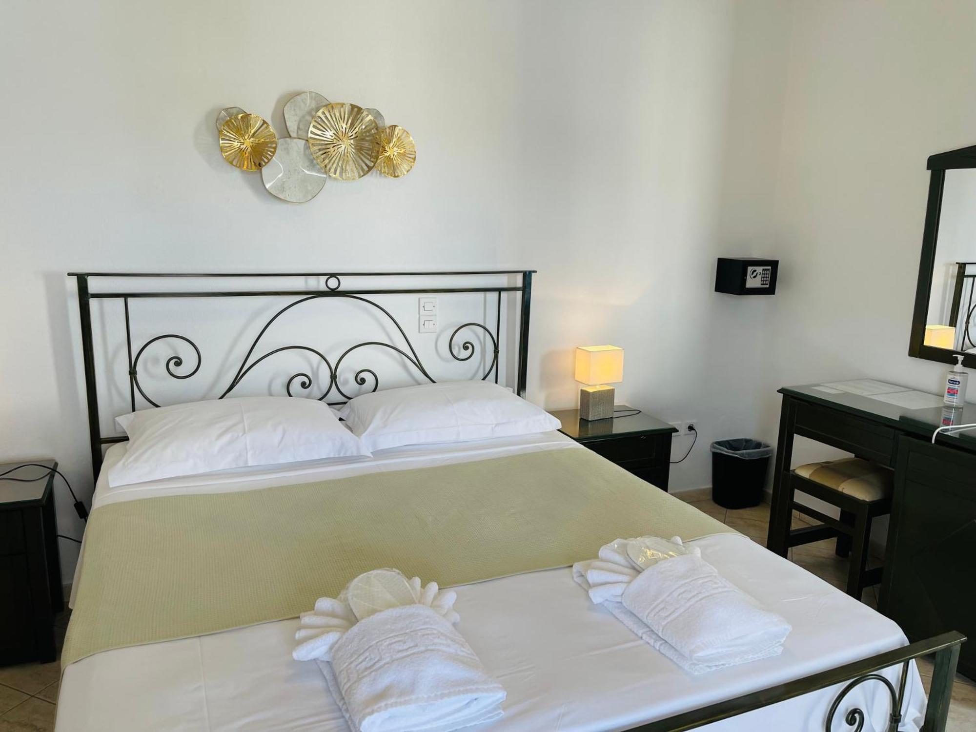 Venikouas Hotel Platis Gialos  Eksteriør bilde
